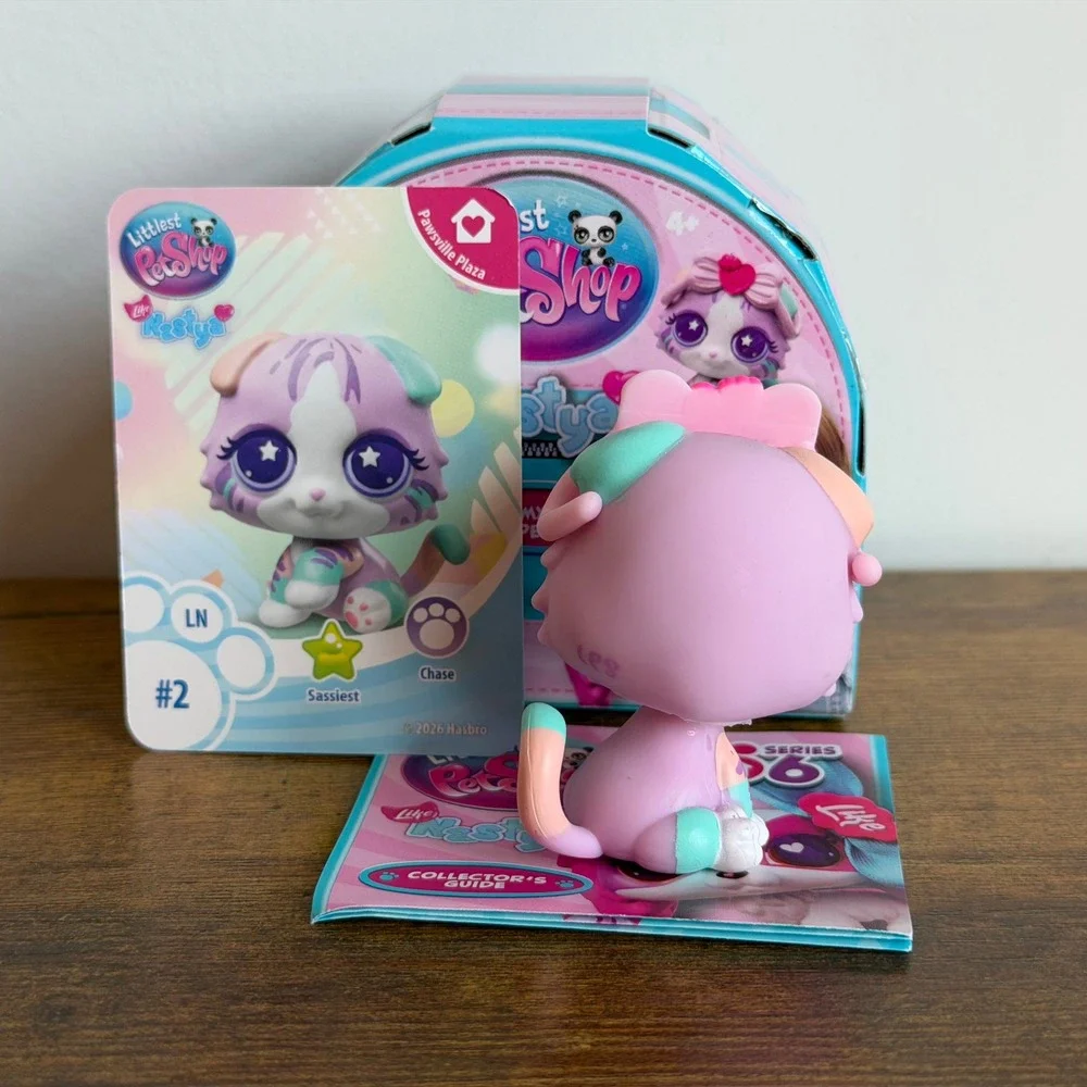 New NIB Littlest Pet Shop LPS 2 Like Nastya Scottish Fold Cat Kitten Accessory